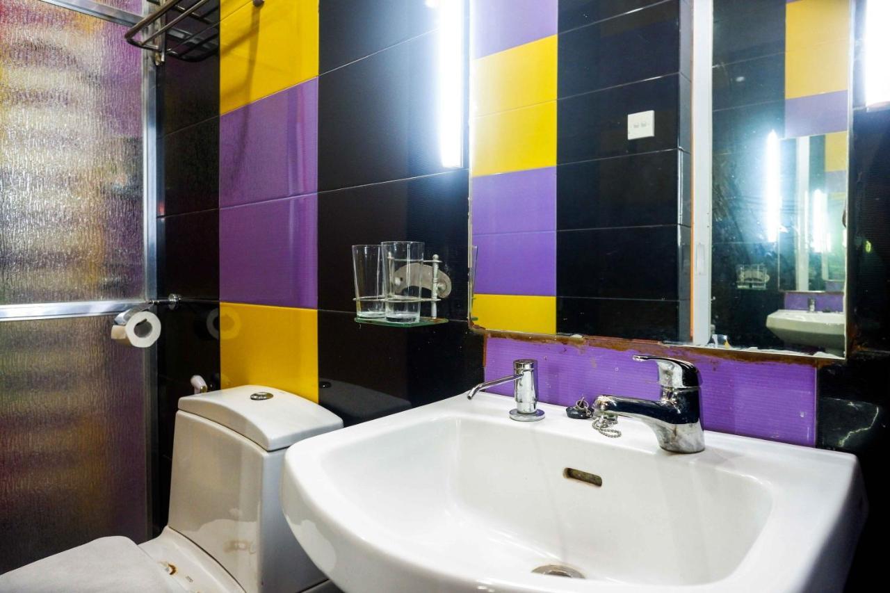 Sans Hotel International Surabaya Gubeng Εξωτερικό φωτογραφία