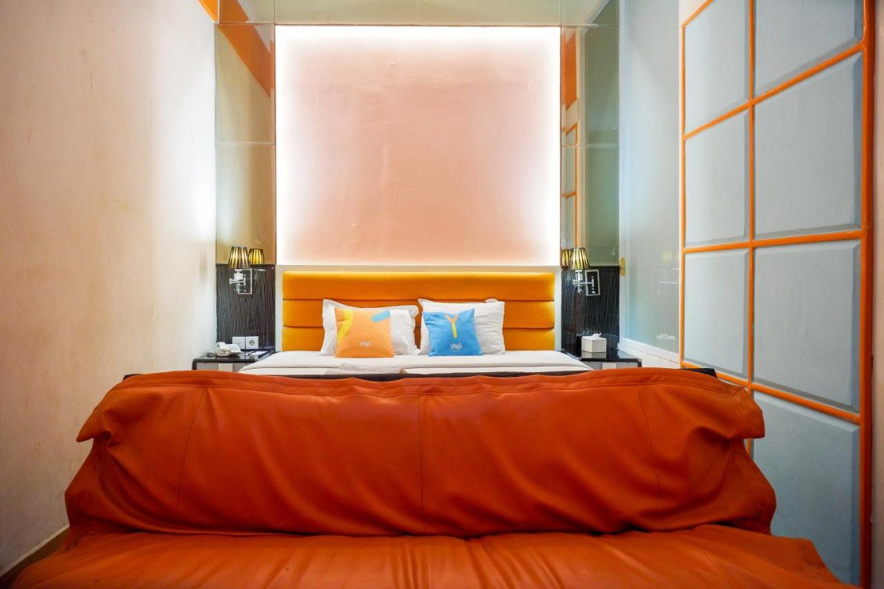 Sans Hotel International Surabaya Gubeng Εξωτερικό φωτογραφία